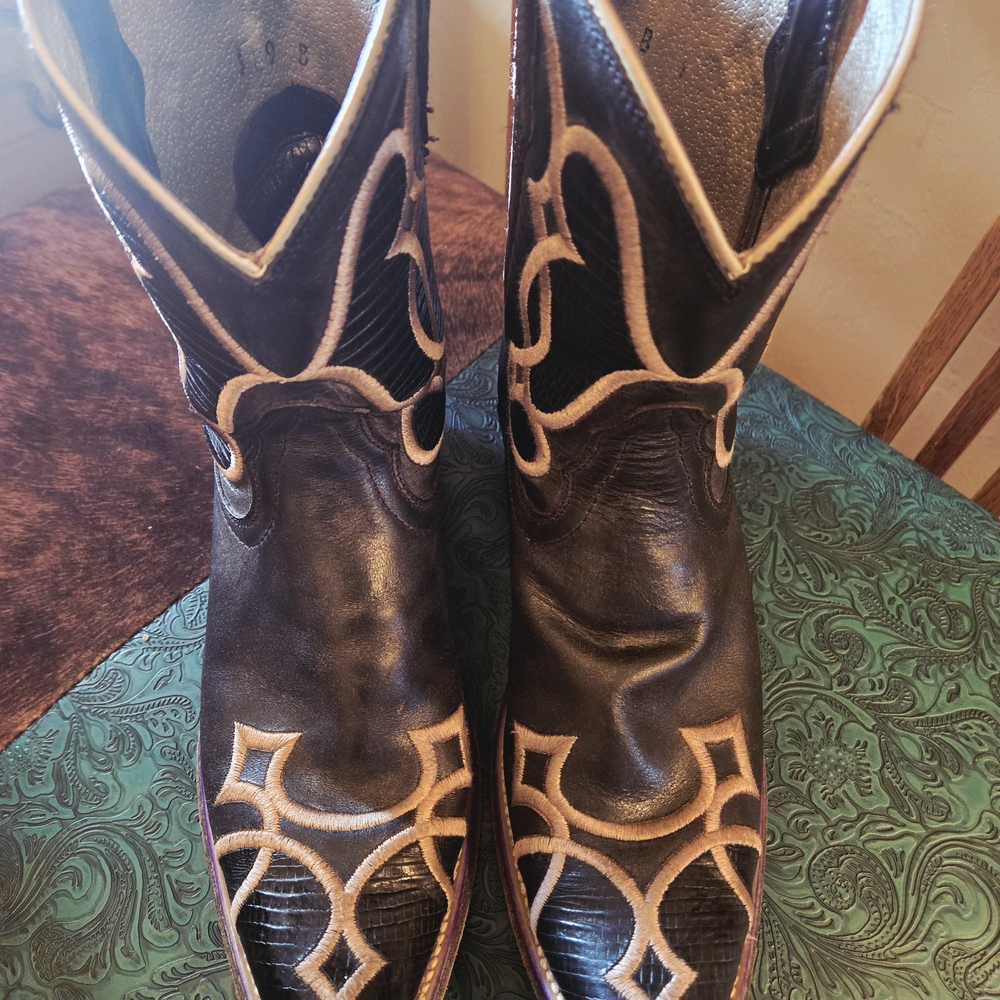 Ariat Brown Leather Boots